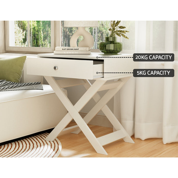 Qara Bedside