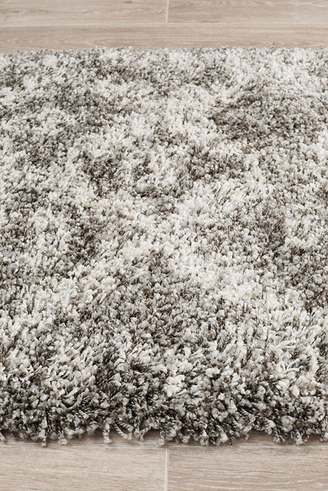 Saffron 33 Grey Runner Rug